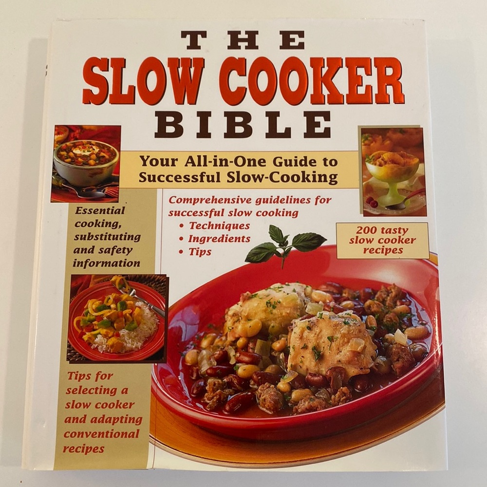 Cookbook “The Slow Cooker Bible”